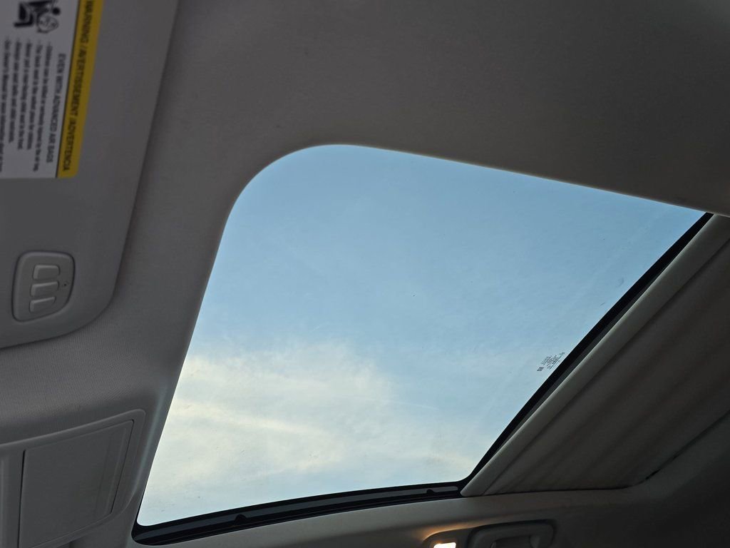 Used 2022 Ford Escape Titanium w/ Titanium Elite Package image 30