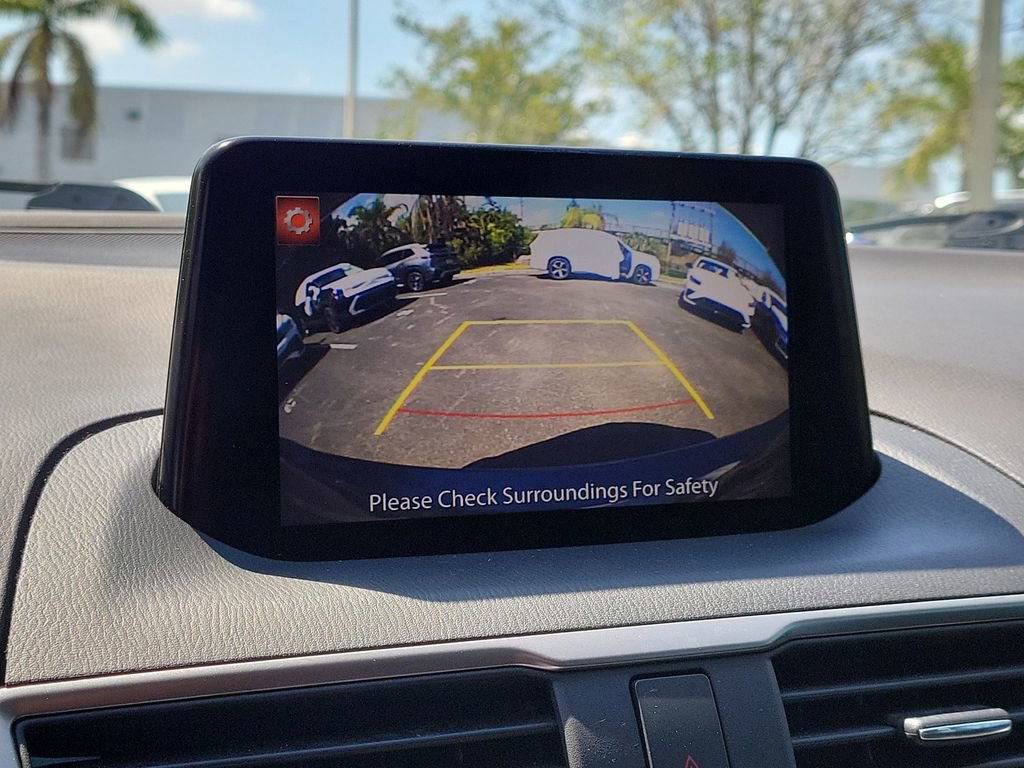 Used 2018 MAZDA MAZDA3 Sport FWD image 21