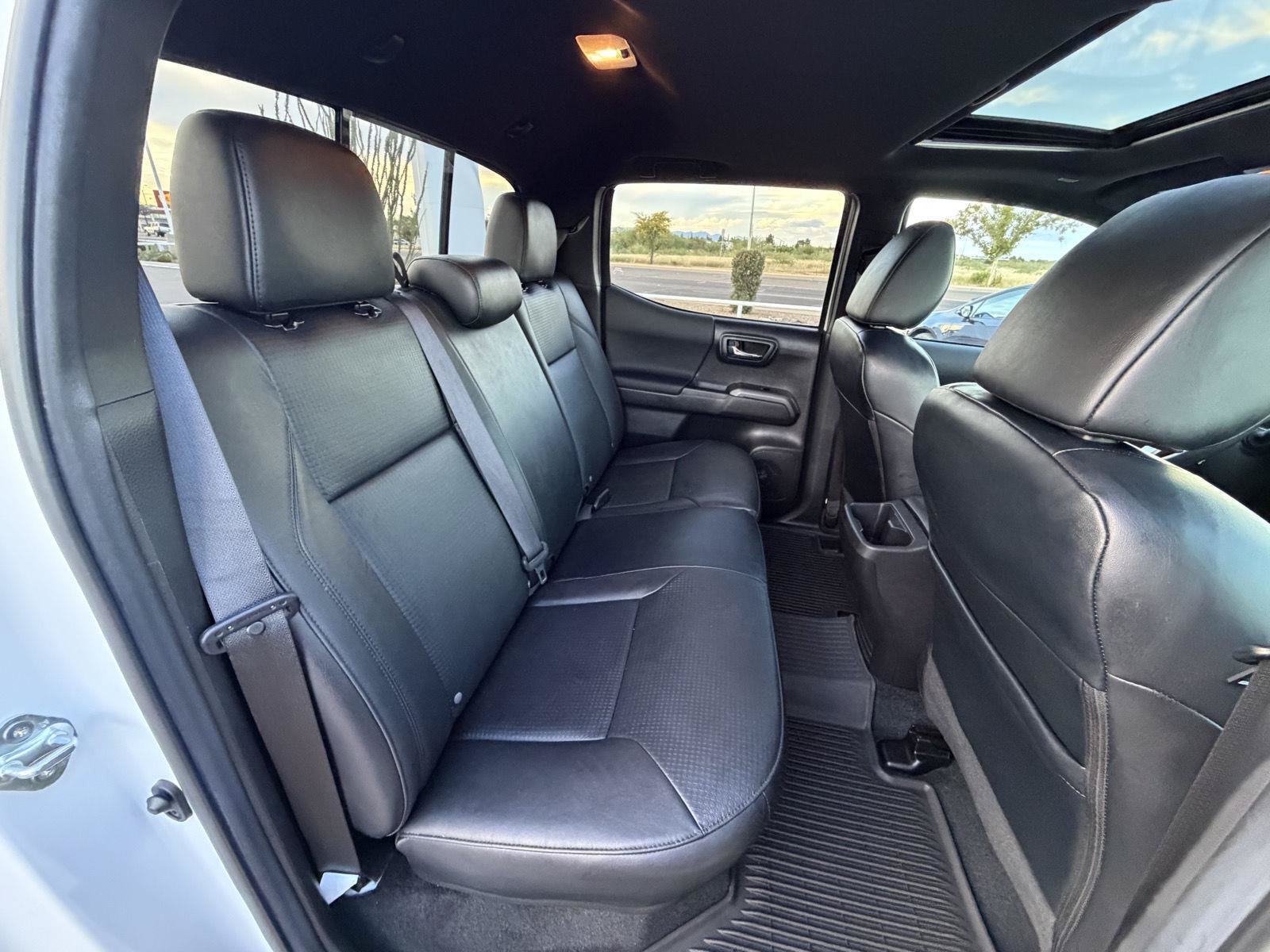 Used 2023 Toyota Tacoma TRD Off-Road w/ TRD Premium Off Road Package AWD/4WD image 21
