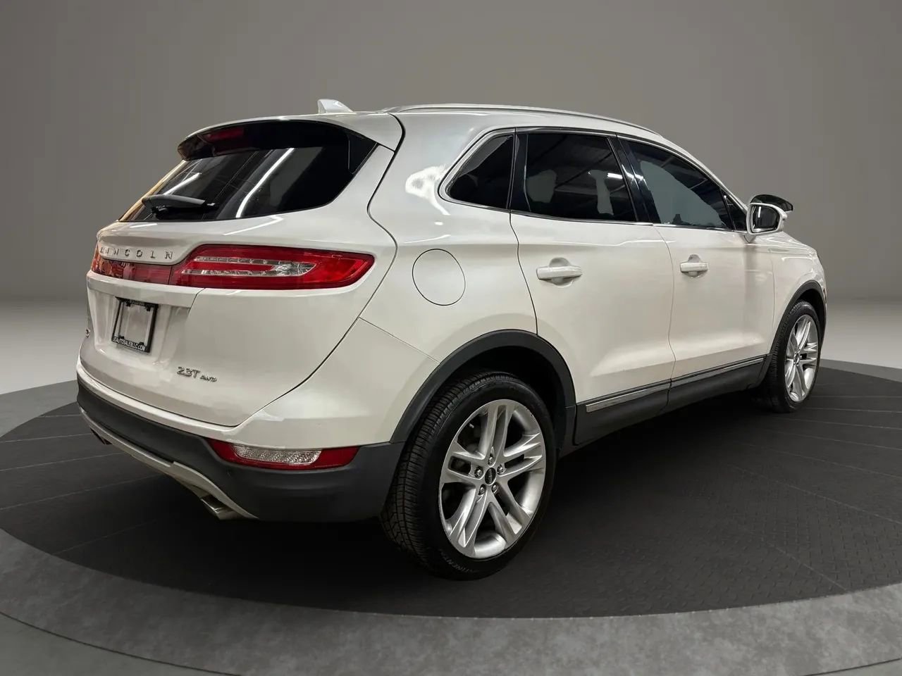 Used 2017 Lincoln MKC Reserve AWD/4WD image 8