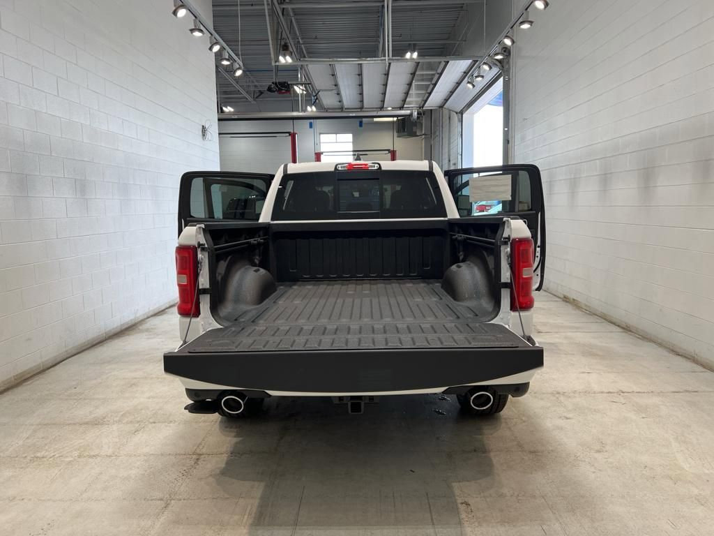 New 2025 RAM 1500 Big Horn image 43