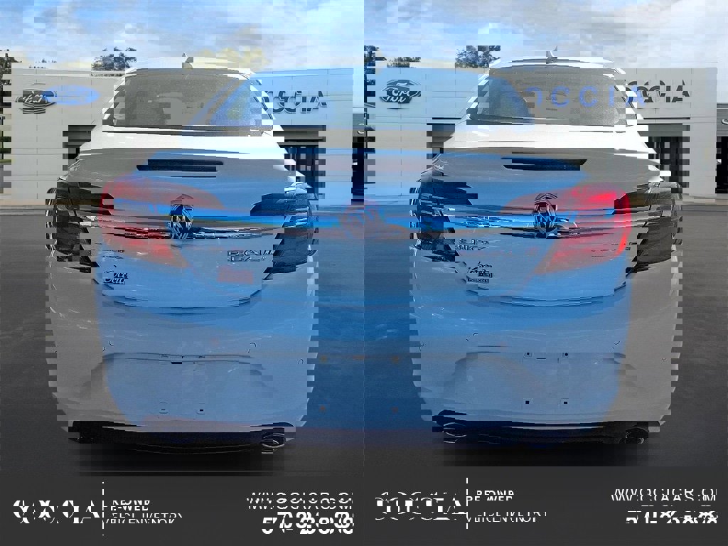 Used 2015 Buick Regal Premium w/ Experience Buick Package image 5