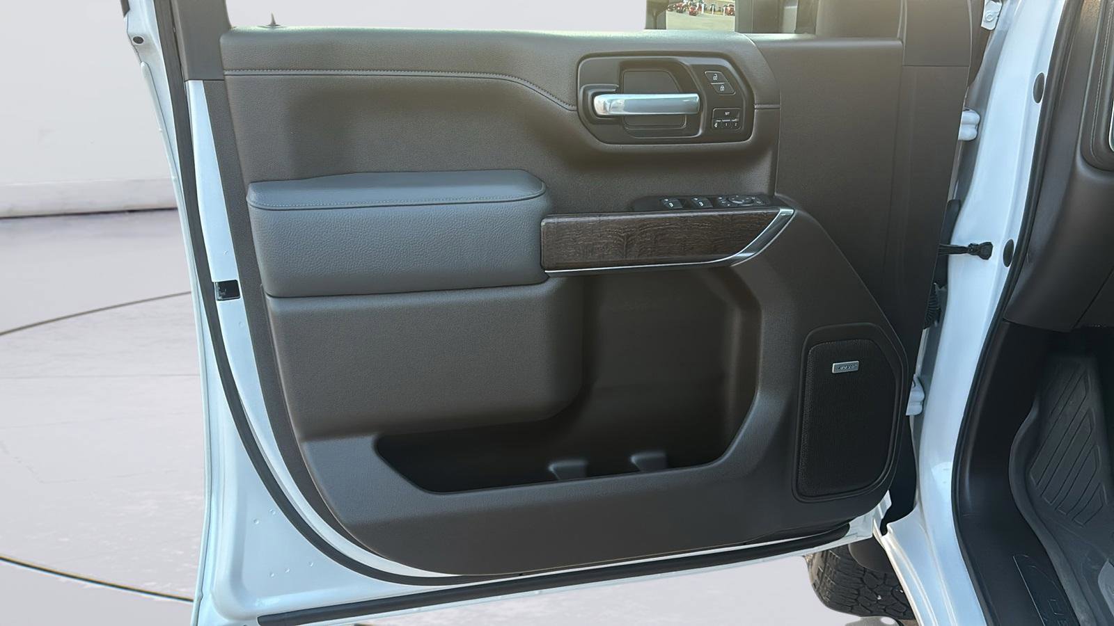 Used 2022 GMC Sierra 2500 Denali image 27