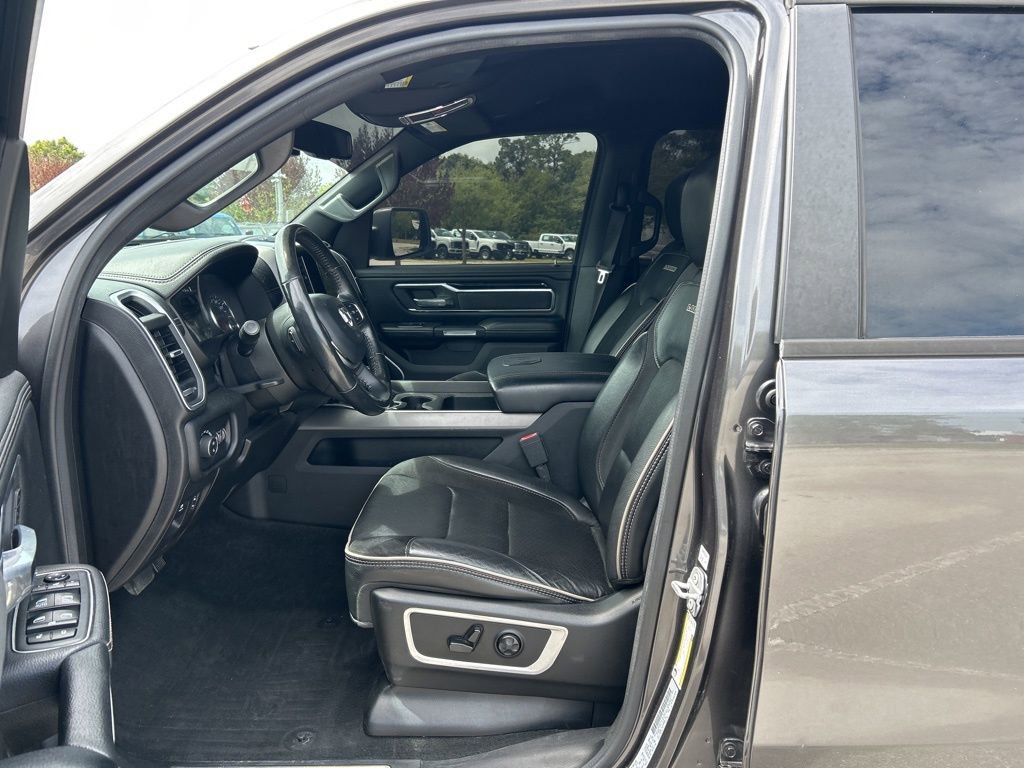 Used 2020 RAM 1500 Laramie w/ Sport Appearance Package image 15