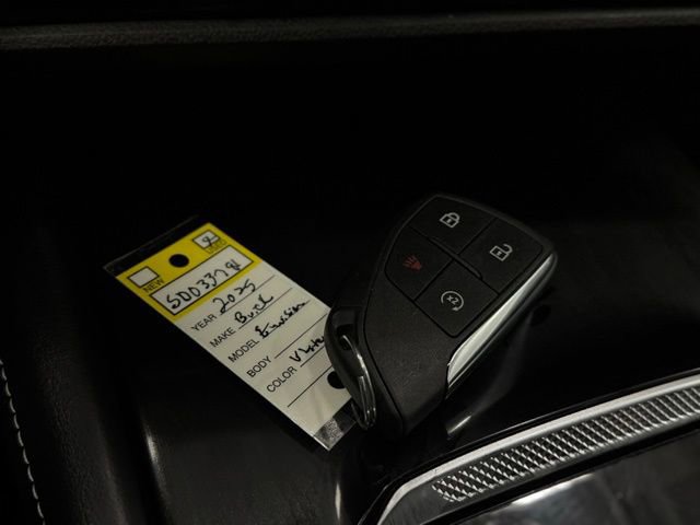 Used 2025 Buick Envision Sport Touring image 38