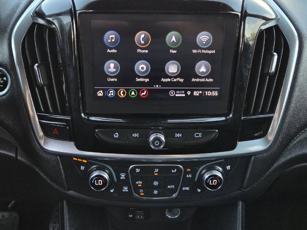 Used 2023 Chevrolet Traverse High Country FWD image 31