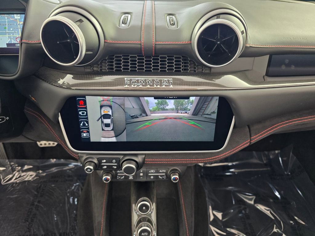 Used 2022 Ferrari Portofino M RWD image 21
