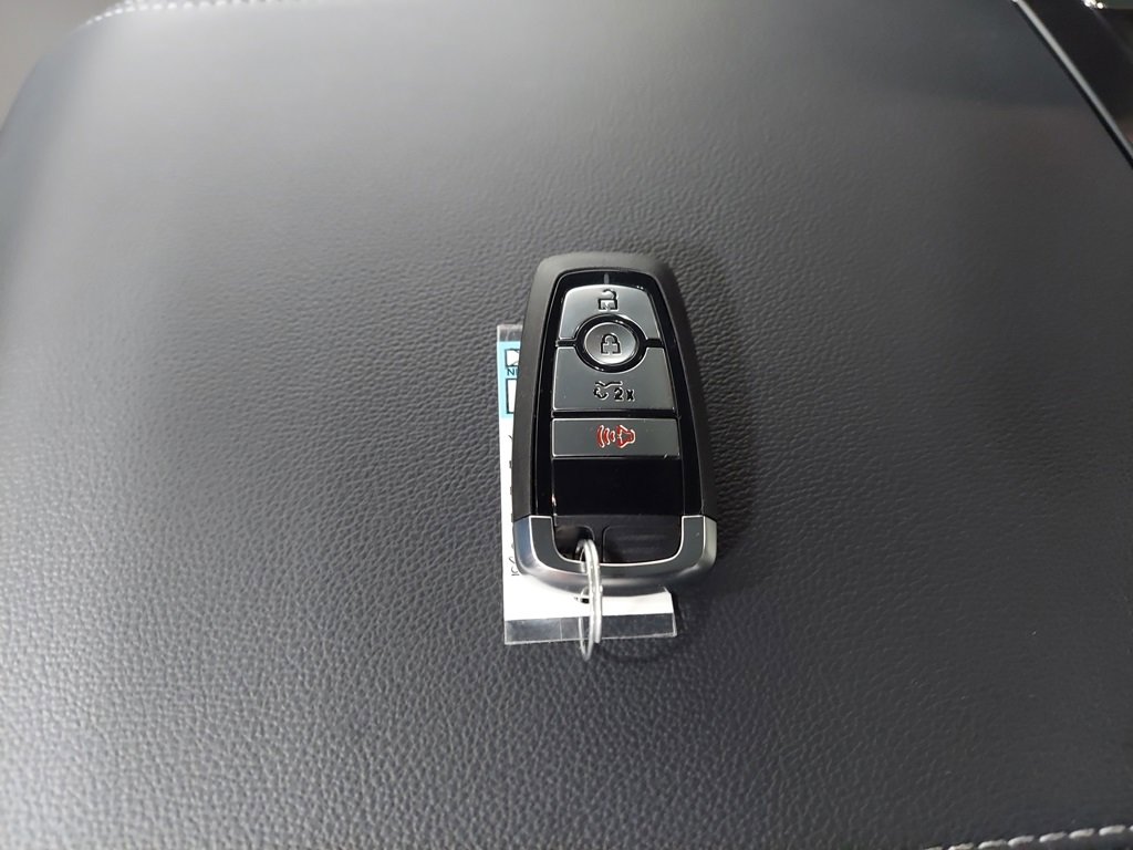 New 2025 Ford F150 Lightning Flash image 23