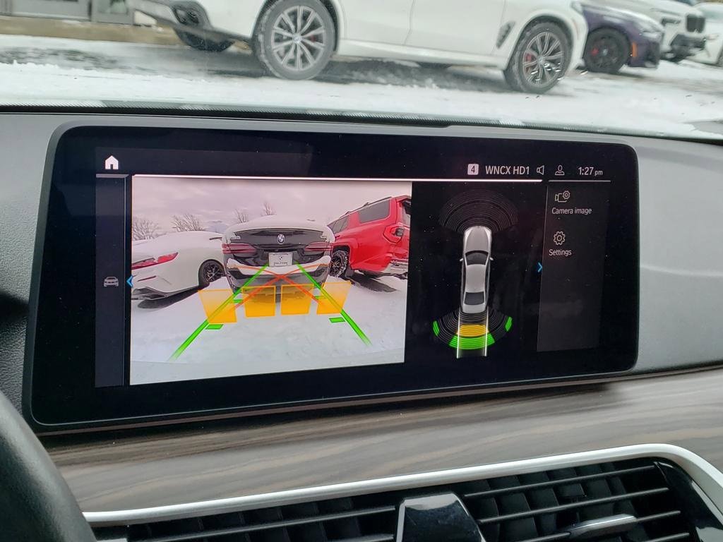 Used 2022 BMW 530i xDrive w/ Convenience Package image 23