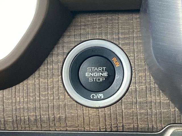 Used 2020 RAM 1500 Limited image 13