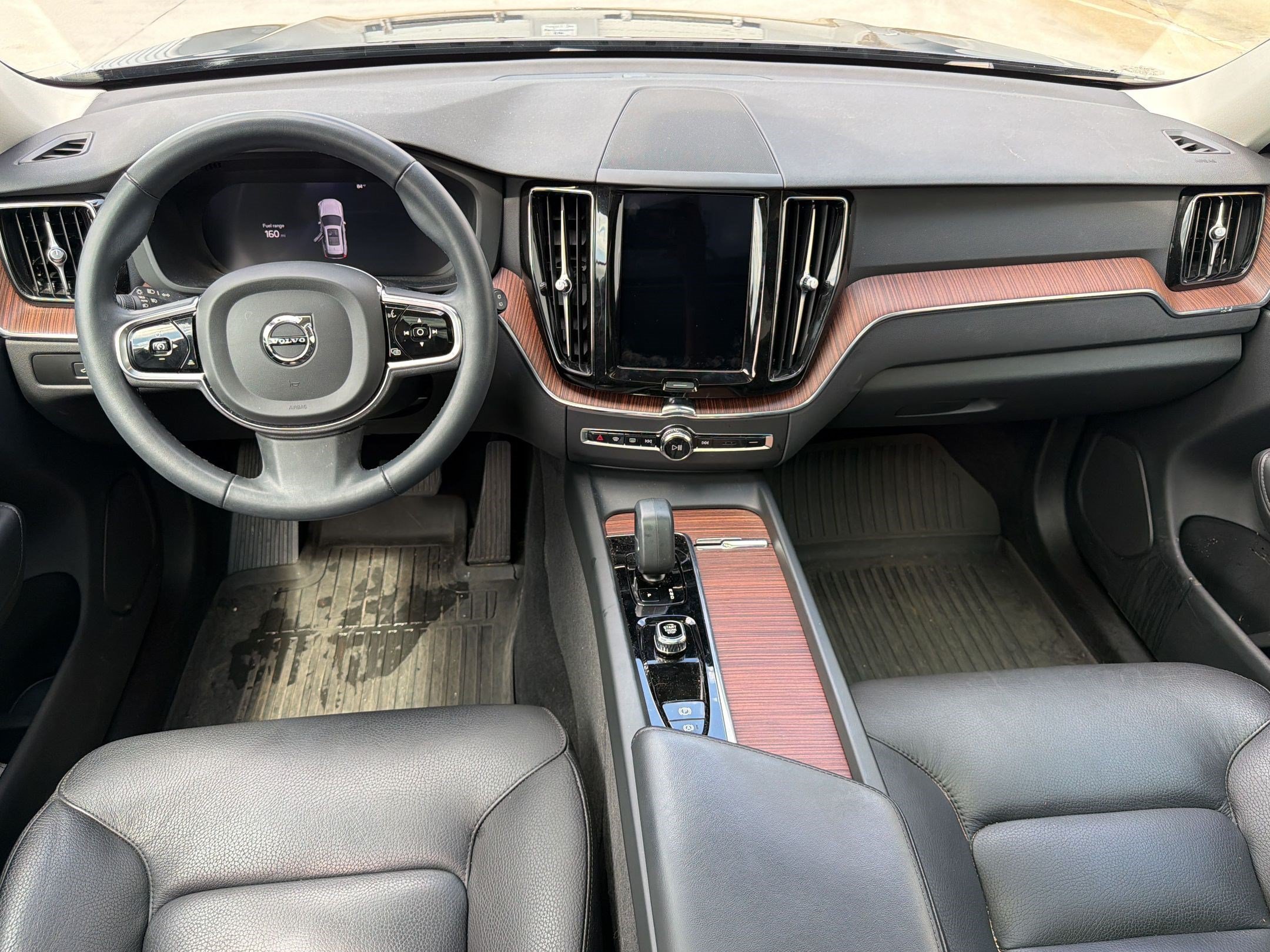 Used 2024 Volvo XC60 B5 Plus w/ Protection Package Premier AWD/4WD image 26