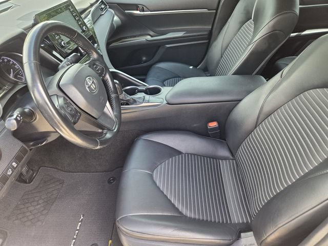 Used 2023 Toyota Camry SE FWD image 11