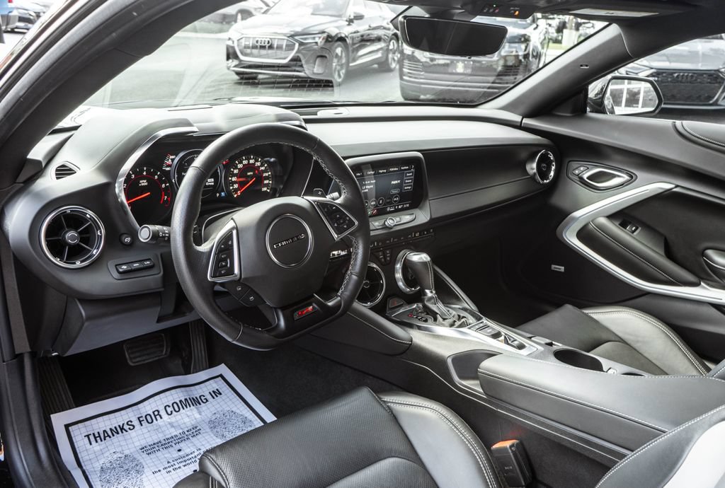 Used 2022 Chevrolet Camaro SS RWD image 9