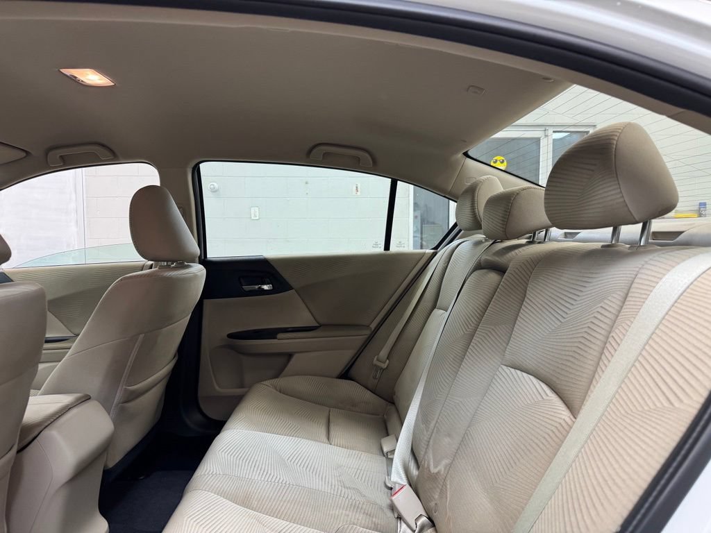 Used 2014 Honda Accord LX image 18