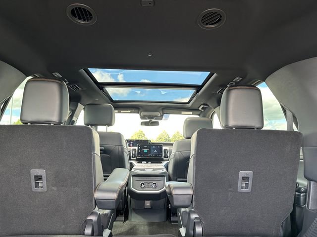 Used 2025 Ford Expedition Tremor image 14
