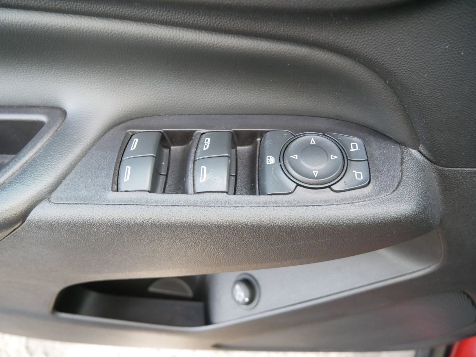 Used 2020 Chevrolet Equinox LT image 15