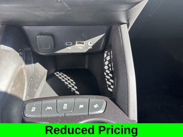 Used 2023 Chevrolet TrailBlazer LT w/ Convenience Package image 26