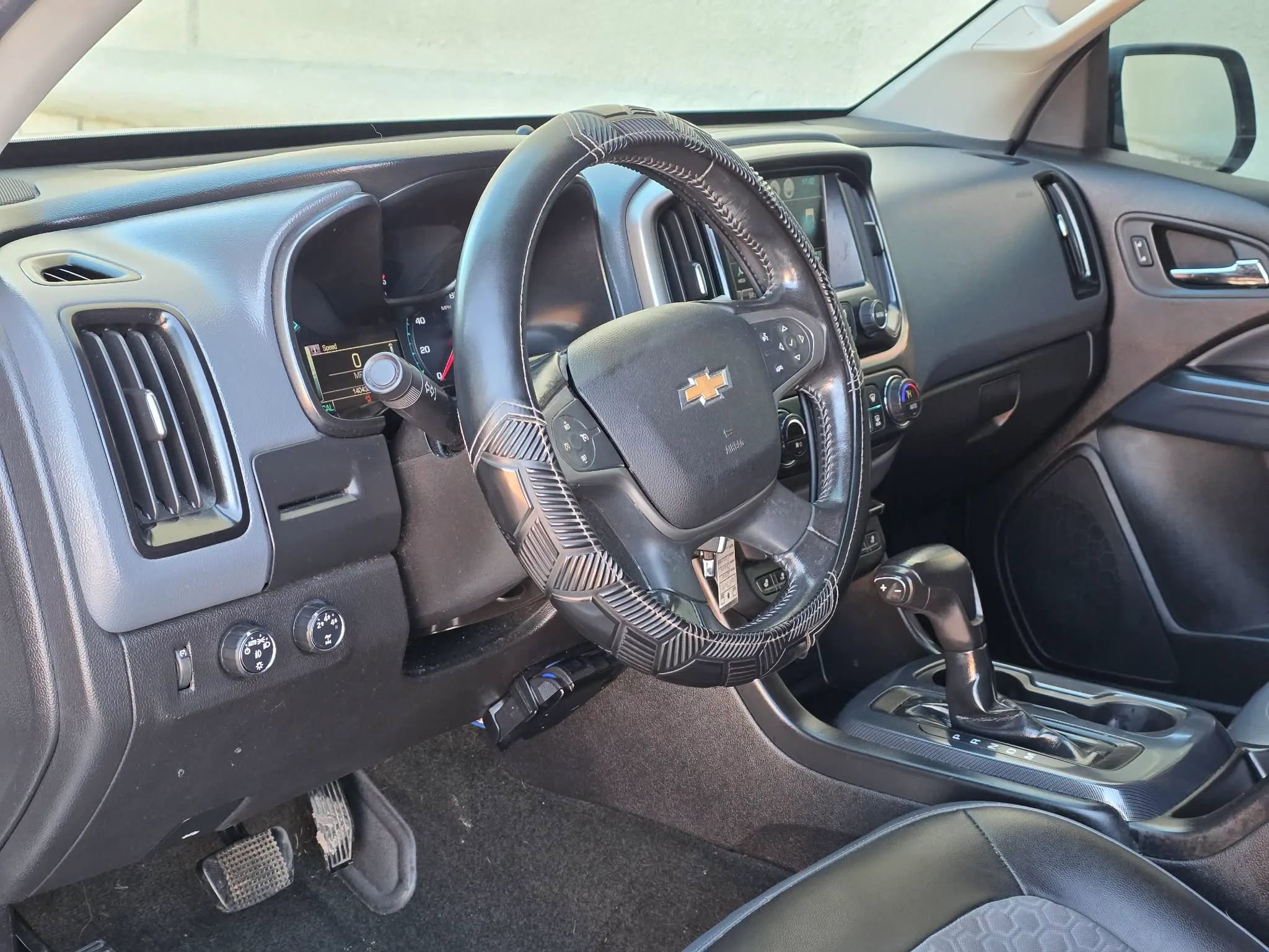 Used 2016 Chevrolet Colorado Z71 image 9