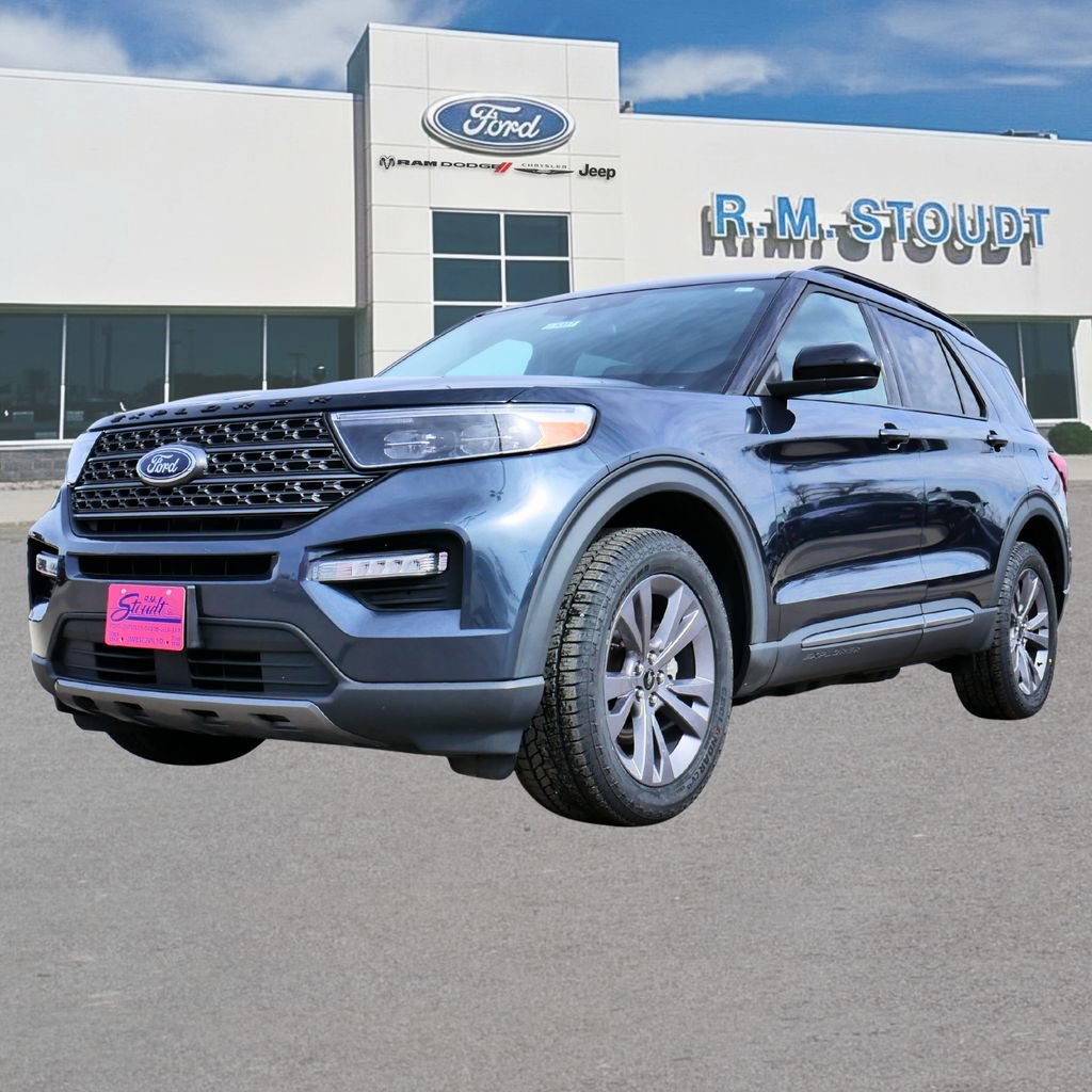 Used 2023 Ford Explorer XLT w/ Equipment Group 202A image 15
