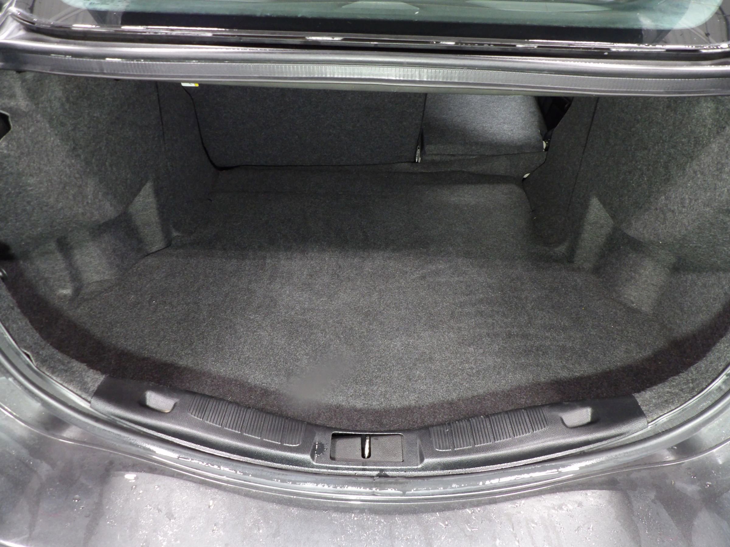 Used 2018 Ford Fusion Titanium image 8