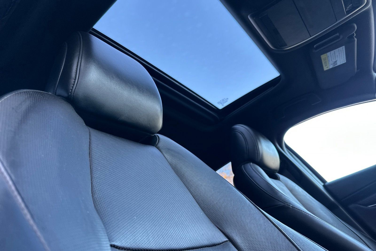 Used 2025 MAZDA MAZDA3 2.5 S Hatchback w/ Premium Pkg image 20