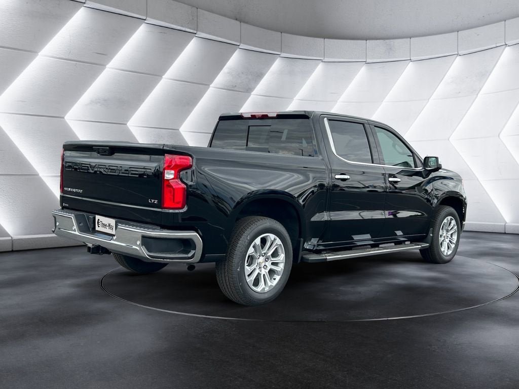 New 2026 Chevrolet Silverado 1500 LTZ w/ Technology Package RWD image 5