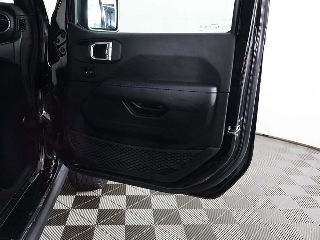 Used 2022 Jeep Wrangler Unlimited Rubicon 4xe image 20