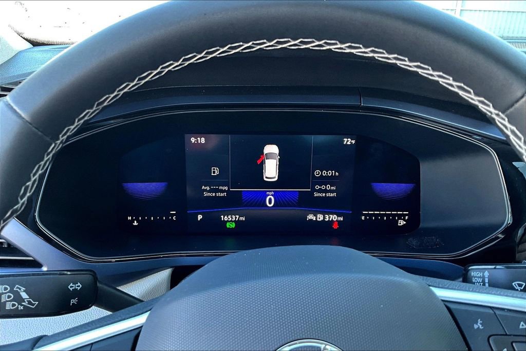 Certified 2023 Volkswagen Taos SE w/ Panoramic Sunroof Package image 26