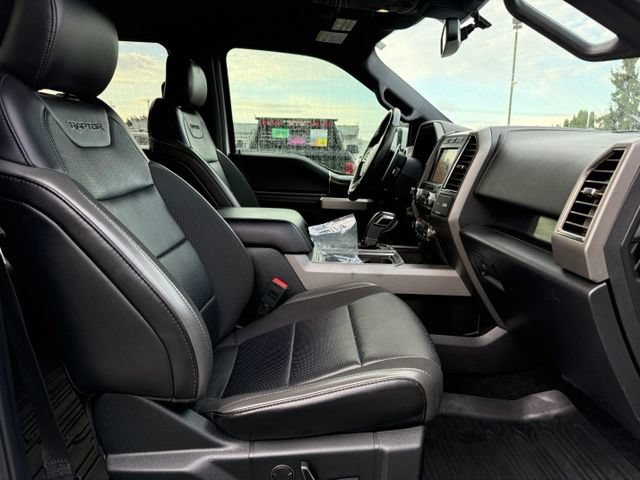 Used 2019 Ford F150 Raptor w/ Equipment Group 802A Luxury AWD/4WD image 12