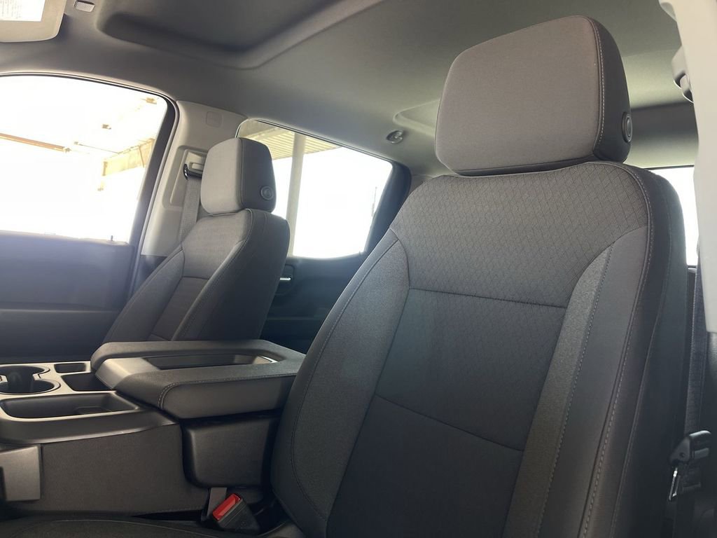 New 2026 GMC Sierra 1500 Pro w/ Graphite Edition image 18