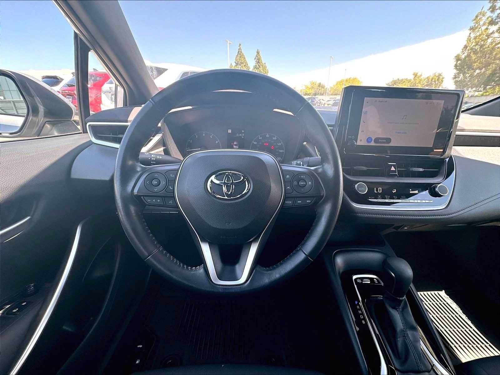 Used 2023 Toyota Corolla SE FWD image 8