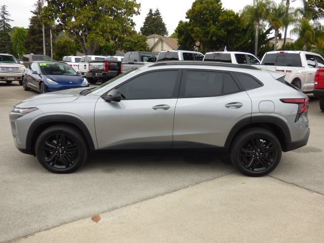 Used 2024 Chevrolet Trax ACTIV w/ Sunroof Package FWD image 6