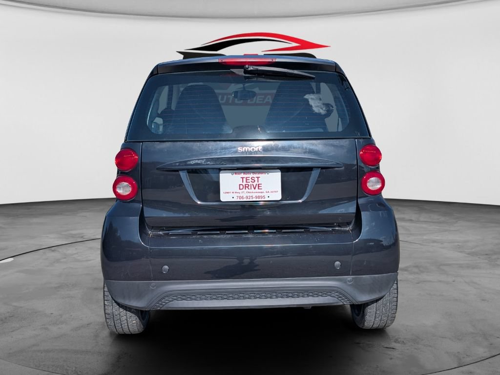 Used 2014 smart fortwo pure RWD image 4