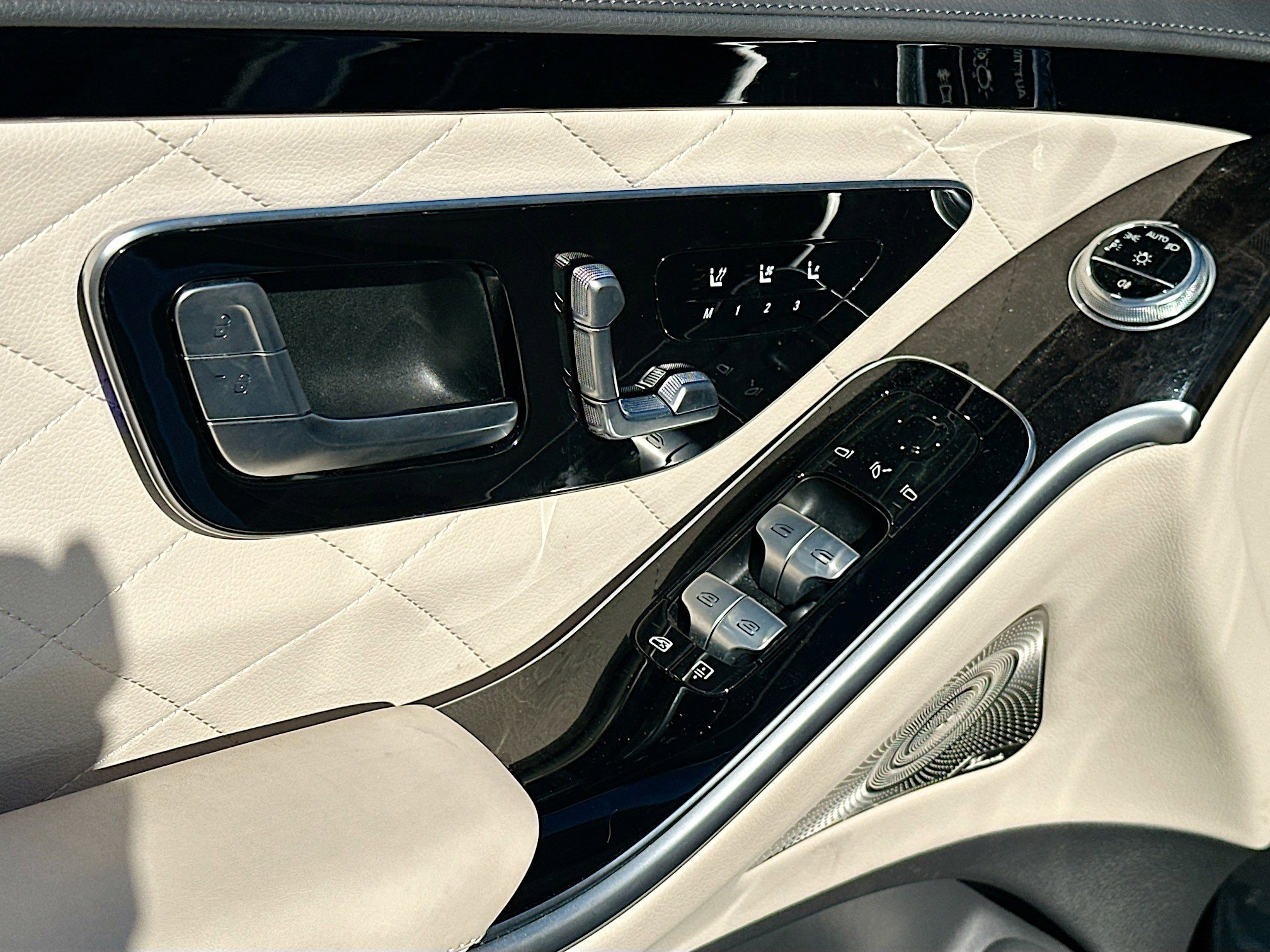 Used 2023 Mercedes-Benz S 580 4MATIC Sedan image 18