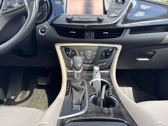 Used 2019 Buick Envision Essence image 17