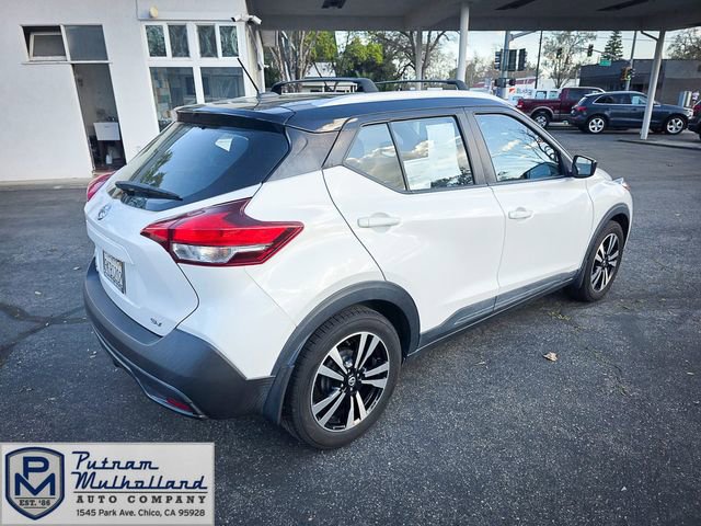 Used 2019 Nissan Kicks SV image 8