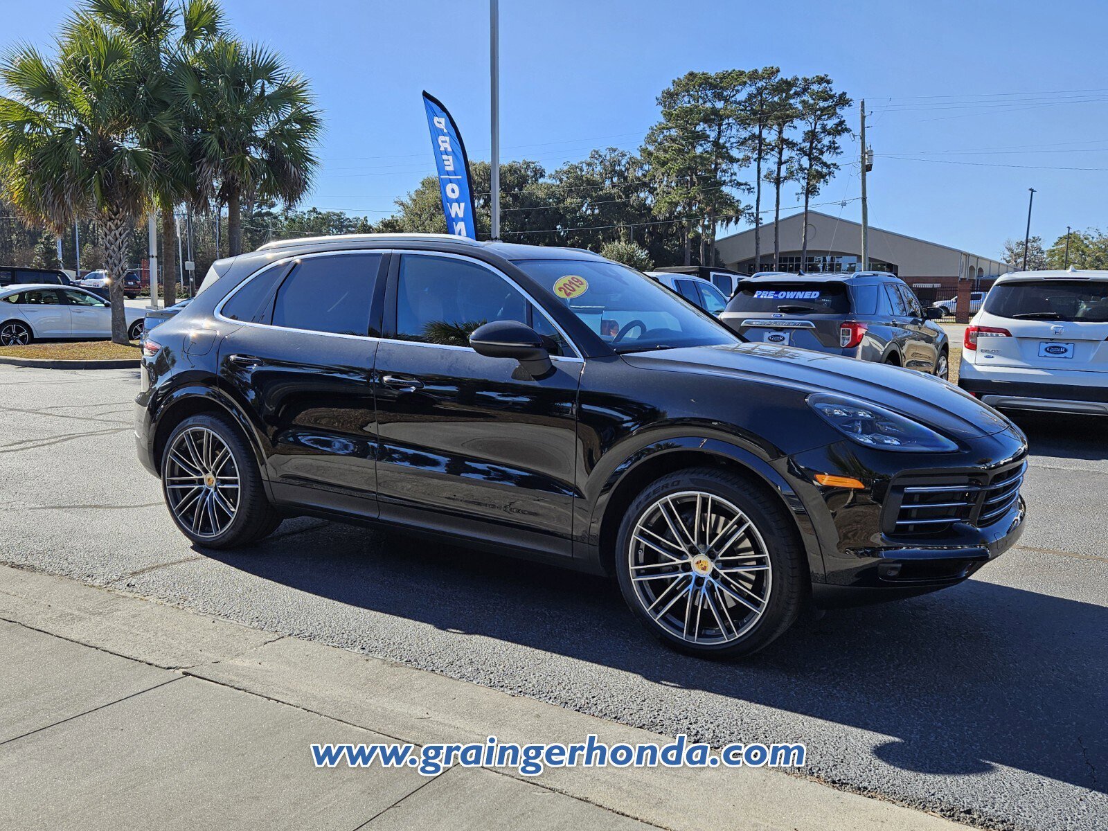 Used 2019 Porsche Cayenne S image 7