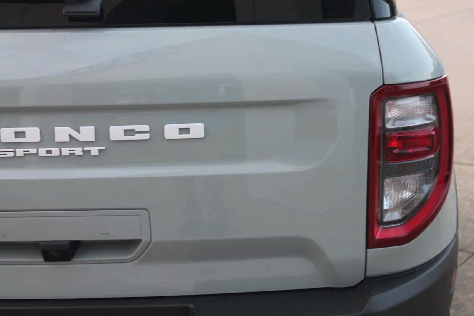 Used 2024 Ford Bronco Sport Outer Banks AWD/4WD image 5