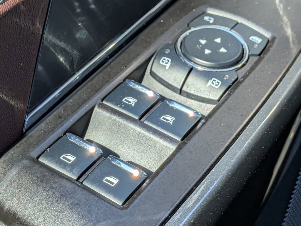 Used 2023 Ford F150 Lariat w/ Equipment Group 502A High image 26