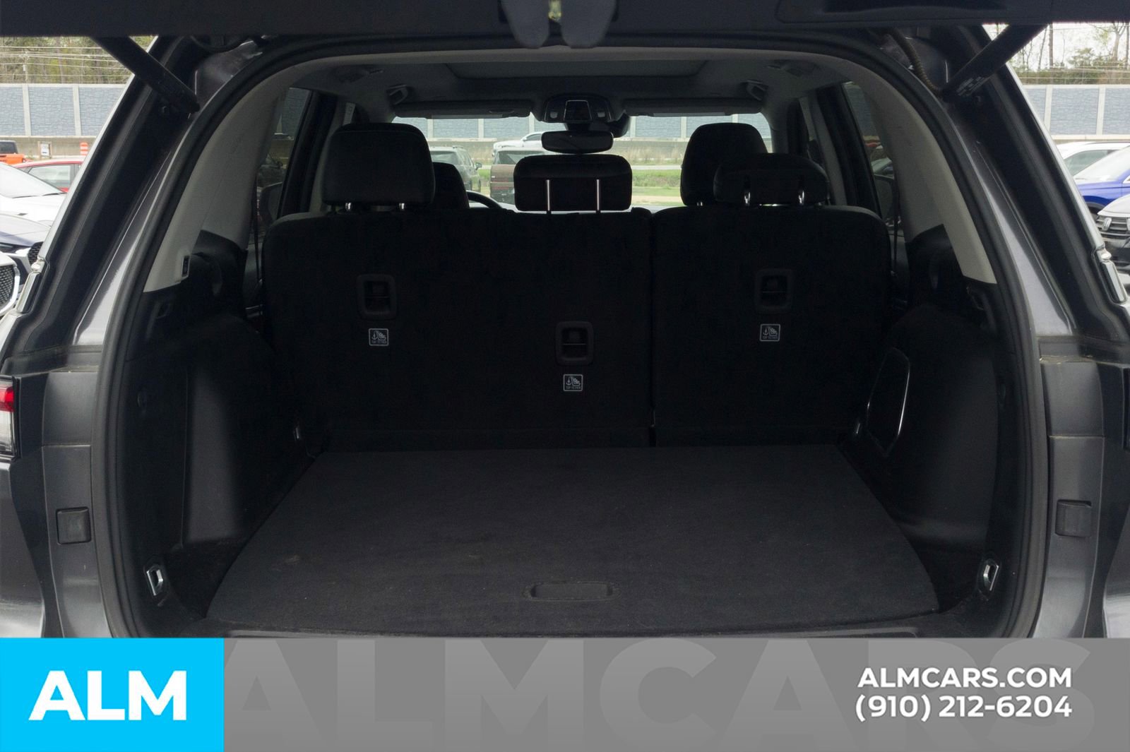 Used 2023 Jeep Grand Cherokee 4WD 4xe image 9