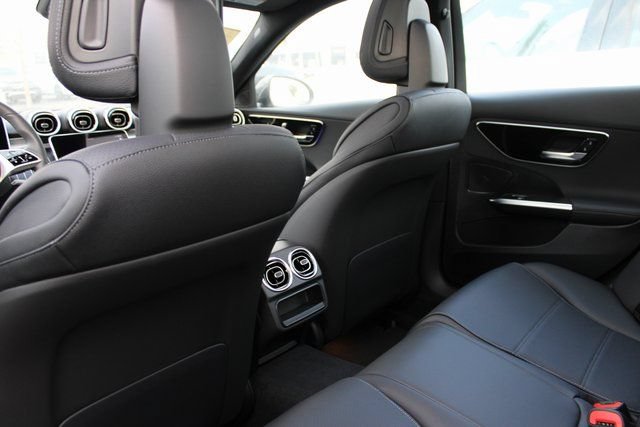 New 2025 Mercedes-Benz C 300 4MATIC Sedan image 30