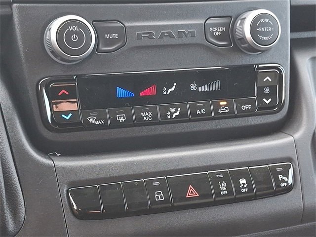 Used 2024 RAM ProMaster 2500 w/ Safety Group image 15