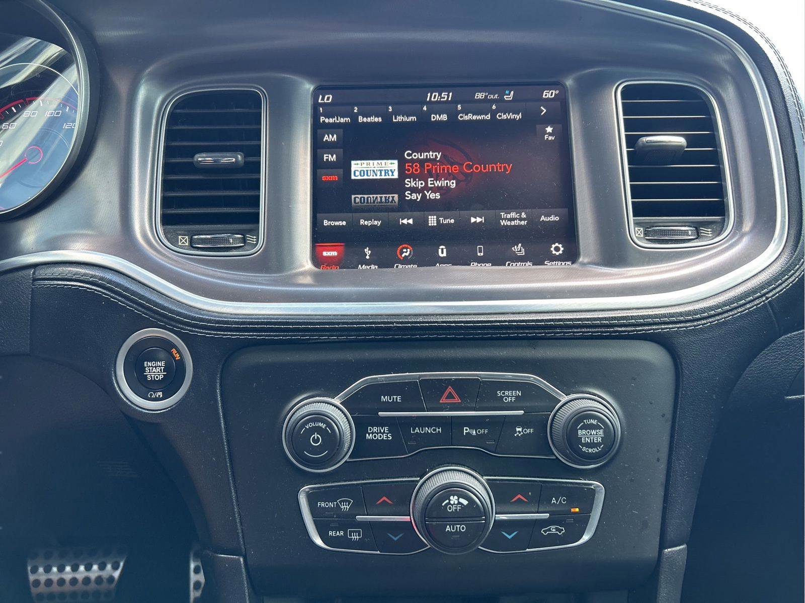 Used 2019 Dodge Charger Scat Pack w/ Plus Group RWD image 17