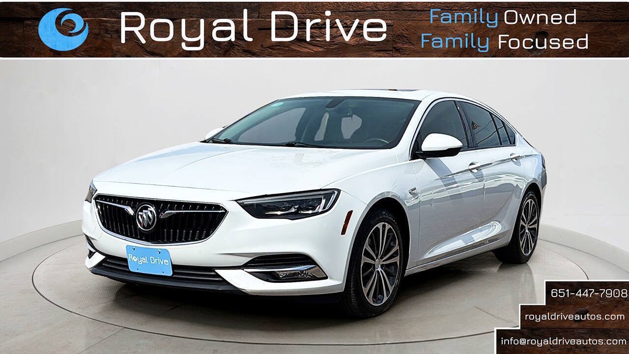 Used 2018 Buick Regal Essence w/ Driver Confidence Package #1