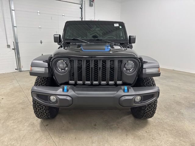 Used 2023 Jeep Wrangler Unlimited Rubicon 4xe w/ Cold Weather Group AWD/4WD image 2