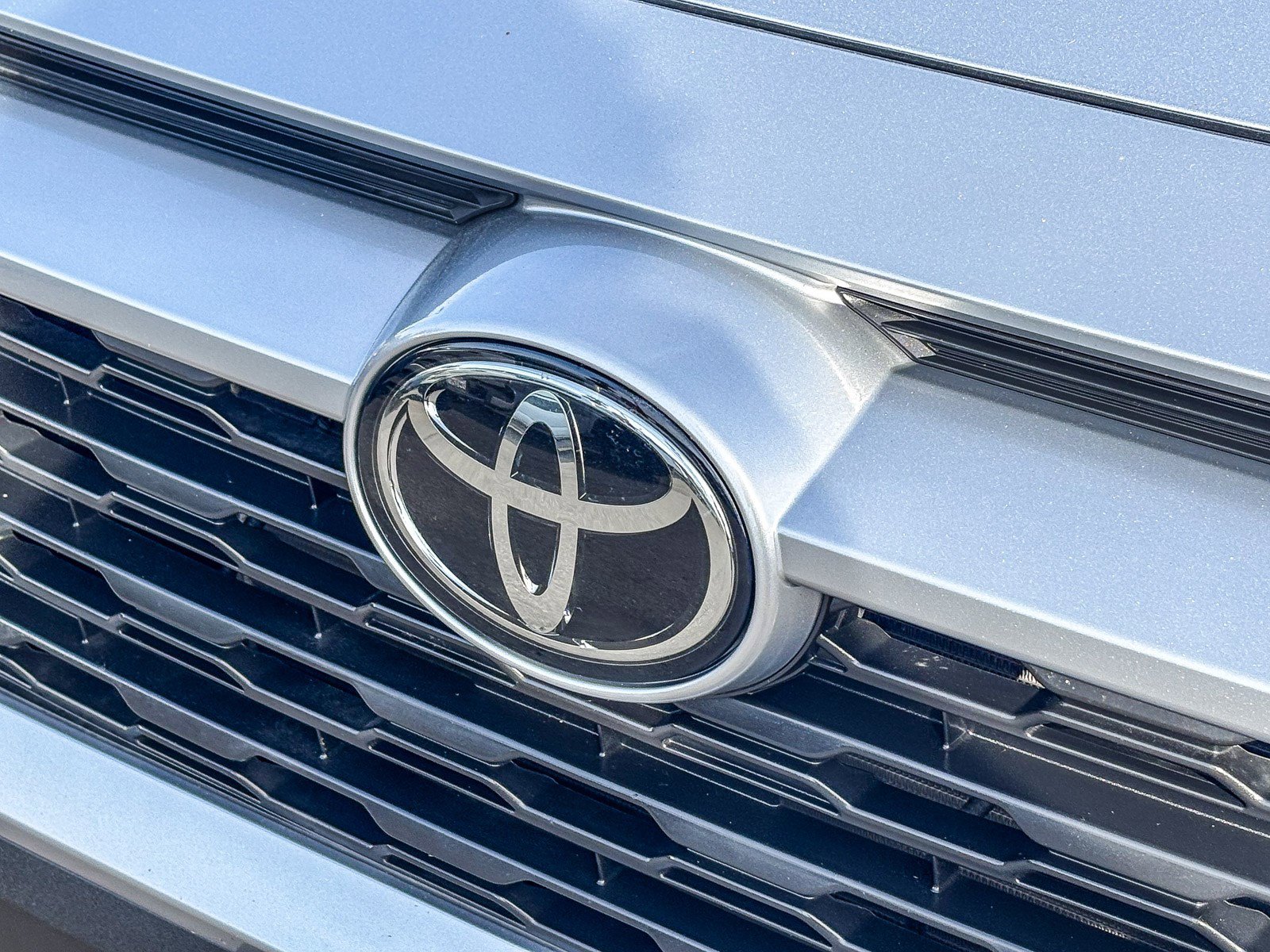 Certified 2021 Toyota RAV4 LE image 10
