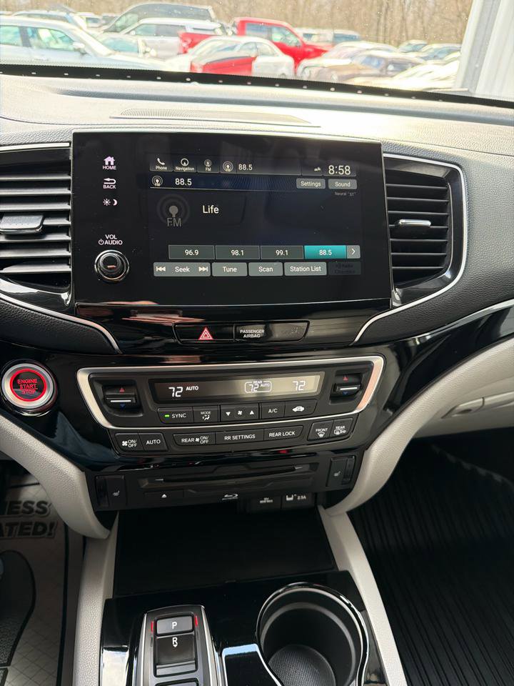 Used 2022 Honda Pilot Touring image 20