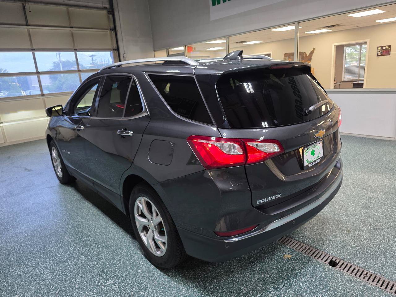 Used 2018 Chevrolet Equinox Premier AWD/4WD image 9