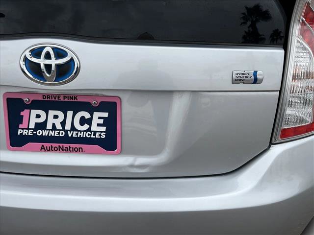 Used 2015 Toyota Prius Two image 9