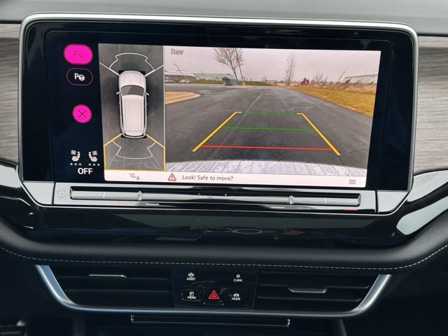 New 2026 Volkswagen Atlas SEL Premium R-Line image 36